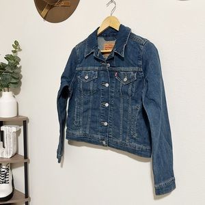 NEW Levi’s Original Trucker Jacket